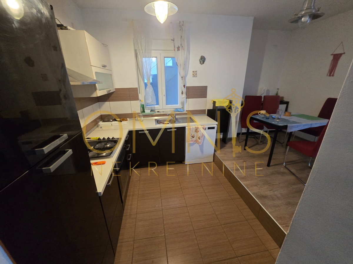 Appartamento OPATIJA, 1.200 €