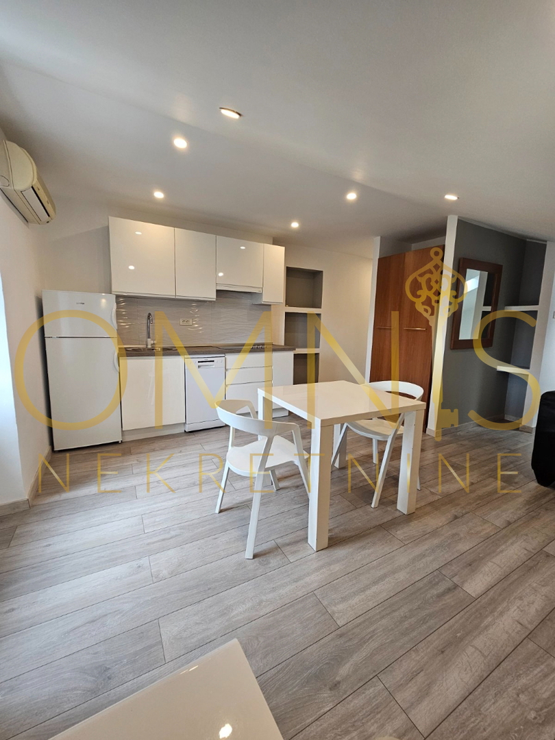 Appartamento RIJEKA, 430 €
