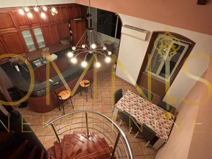 Appartamento RIJEKA, 250 €