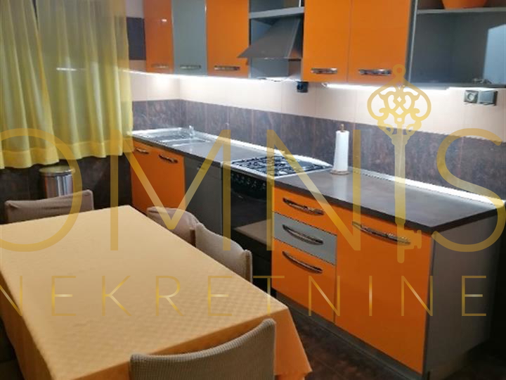 Appartamento BAKAR, 1.200 €