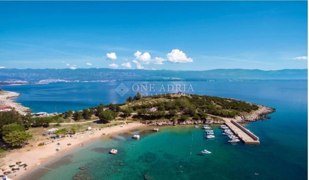 Участок KRK, 250.000 €