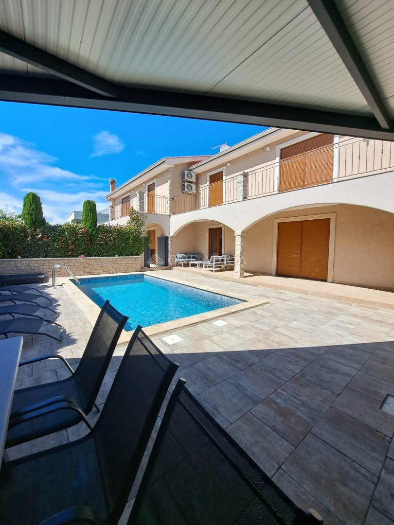 Дом KRK, 890.000 €