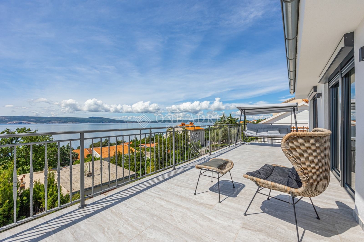 Дом NOVI VINODOLSKI, 1.390.000 €