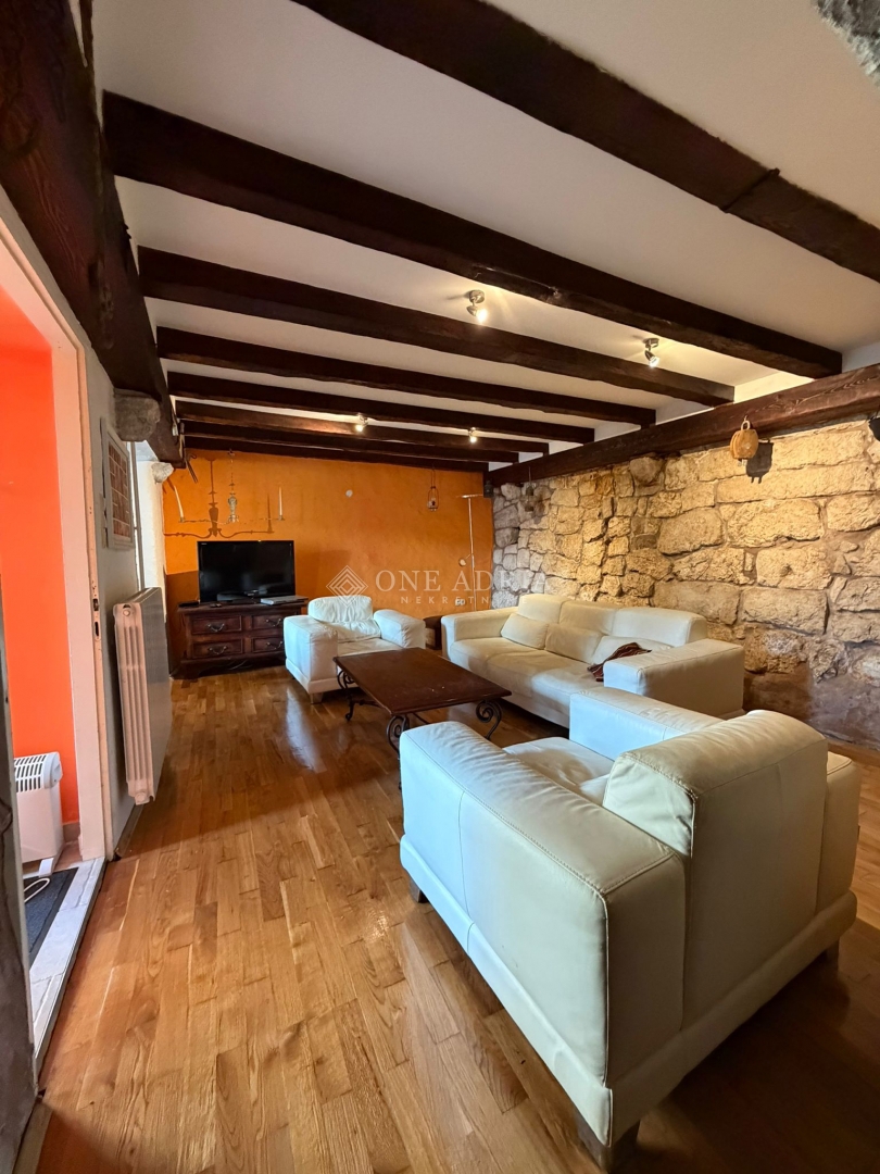 Дом VINODOLSKA OPĆINA, 259.000 €