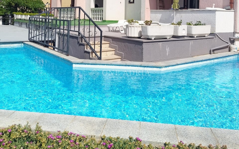Appartamento KRK, 165.000 €