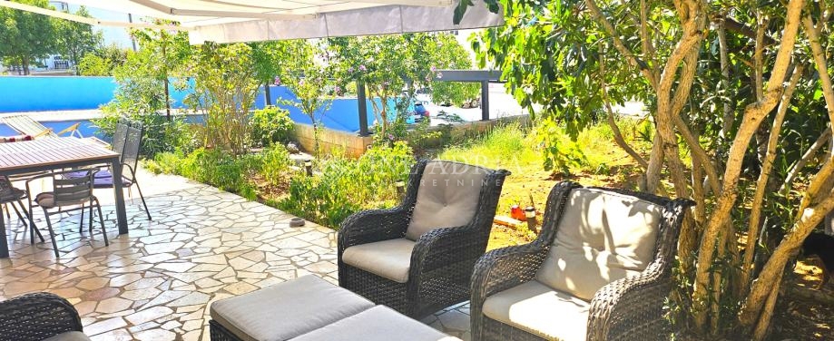 PRIZEMLJE KUĆE S DVORIŠTEM I MOGUĆNOŠĆU DVA APARTMANA – 3