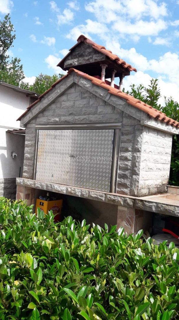 PINEZIĆI