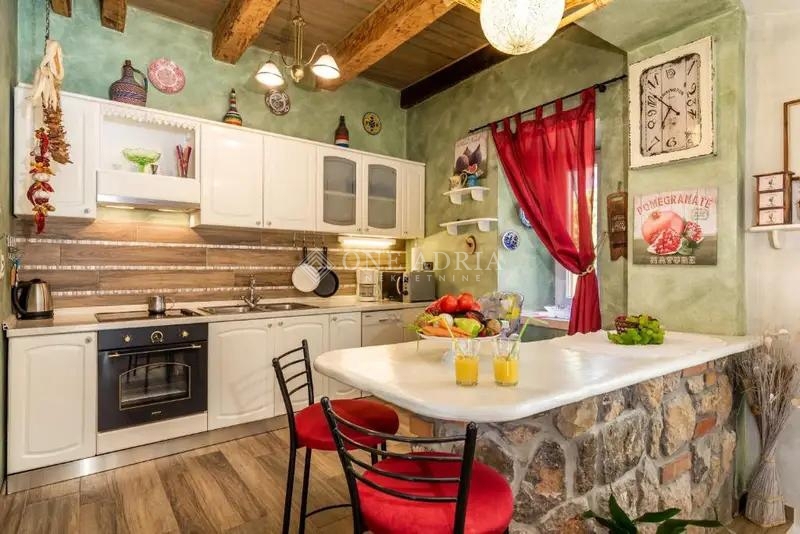 Casa VINODOLSKA OPĆINA, 690.000 €