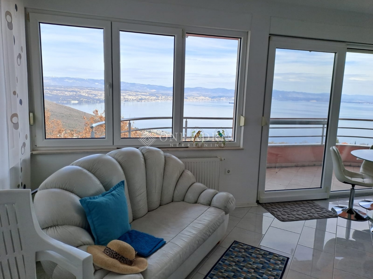 Appartamento LOVRAN, 289.000 €