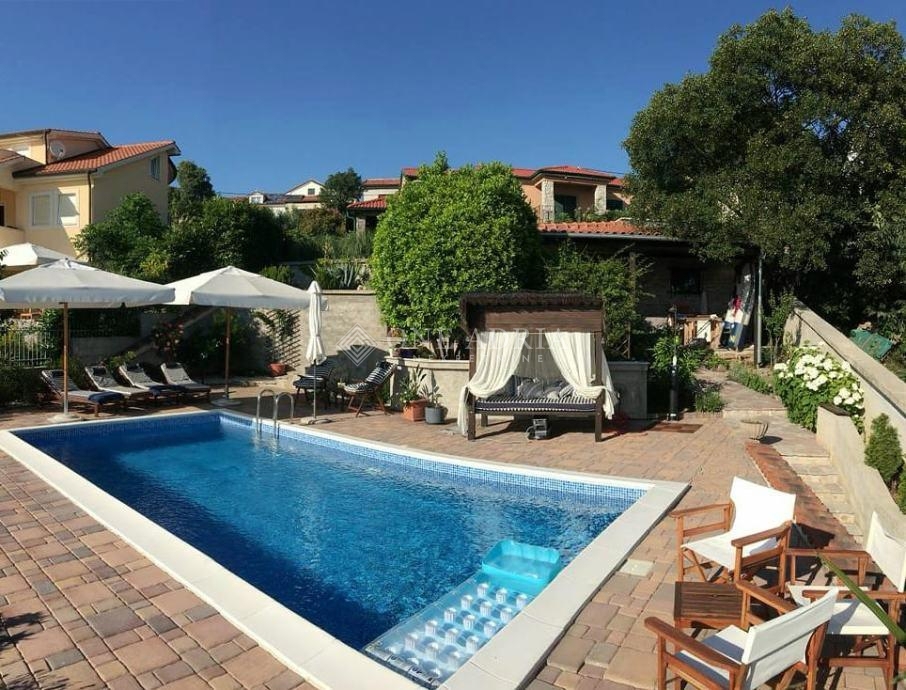 Casa KOSTRENA, 905.000 €