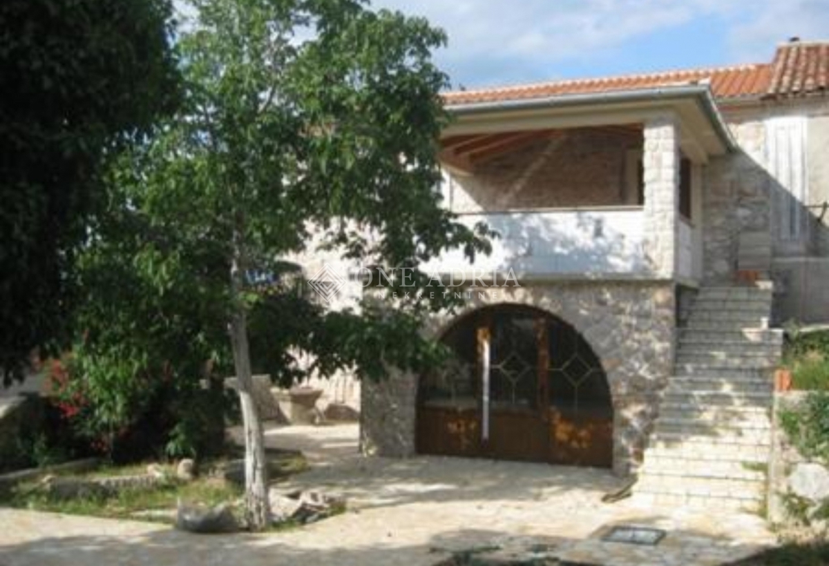 DOBRINJ