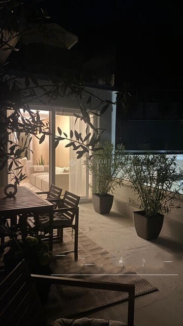 Appartamento LOVRAN, 299.000 €