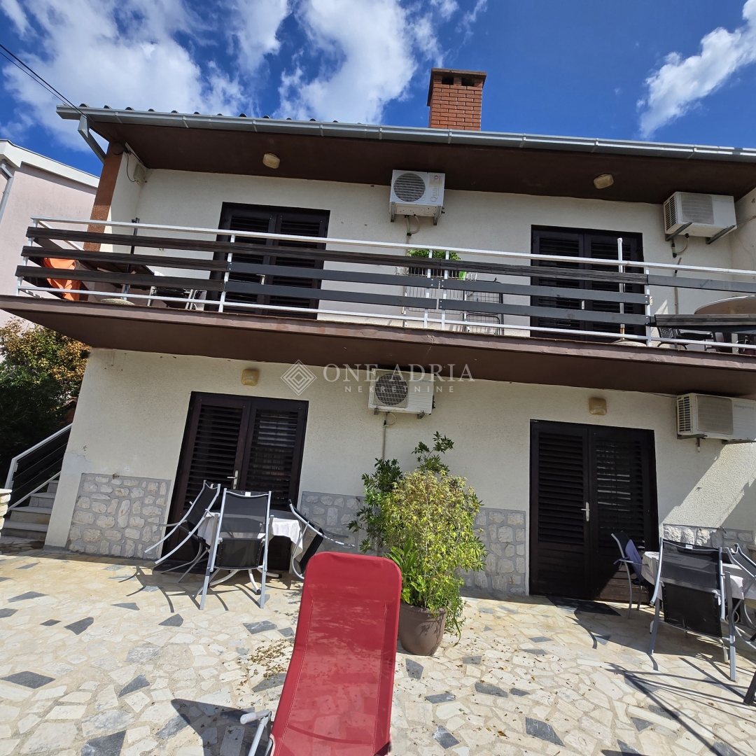 Дом CRIKVENICA, 479.000 €