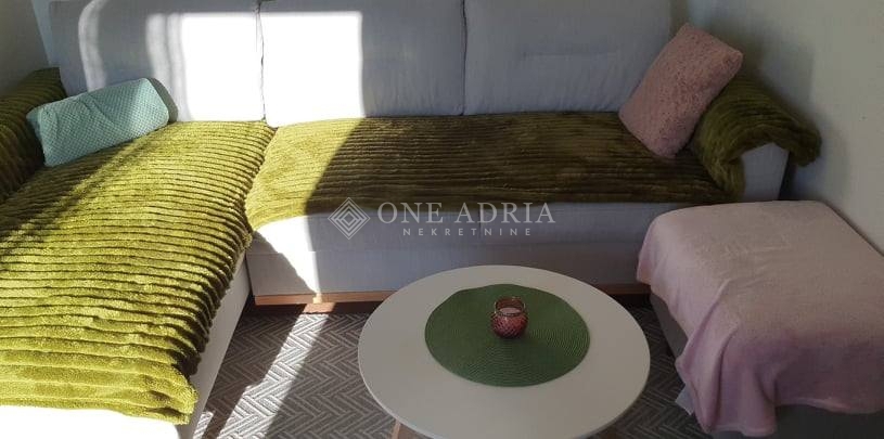 Appartamento VIŠKOVO, 210.000 €