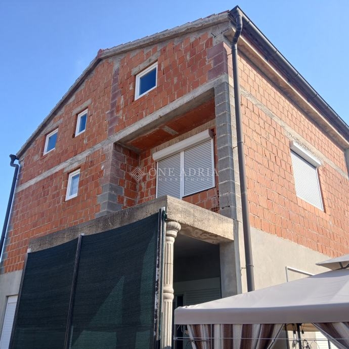 Appartamento RAB, 145.000 €