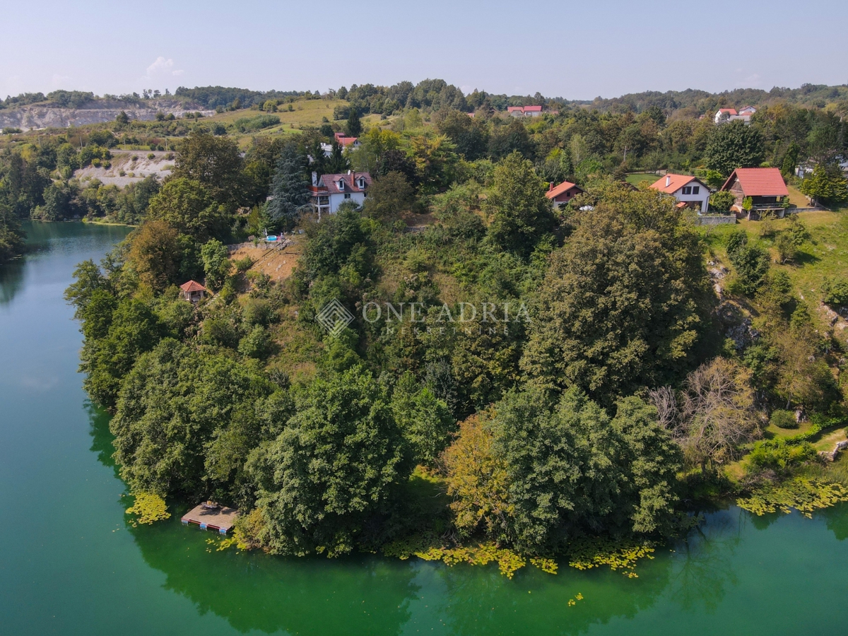 Casa DUGA RESA, 290.000 €