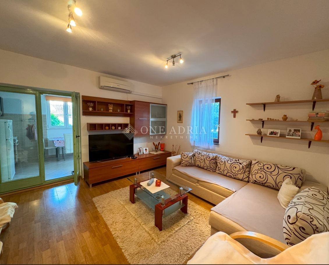 Flat Novigrad, 44,01m2