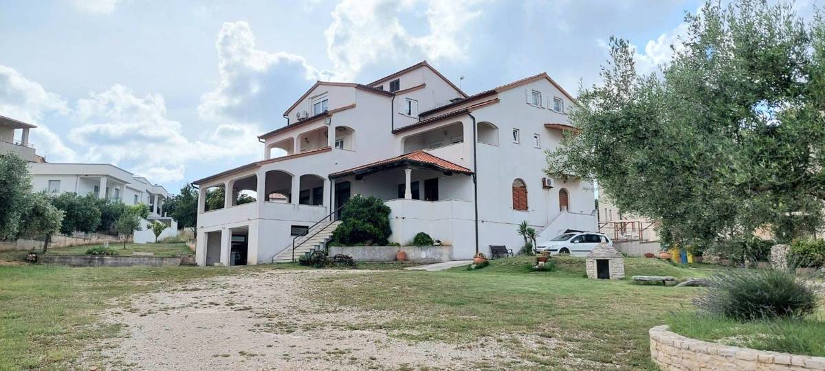 LIŽNJAN