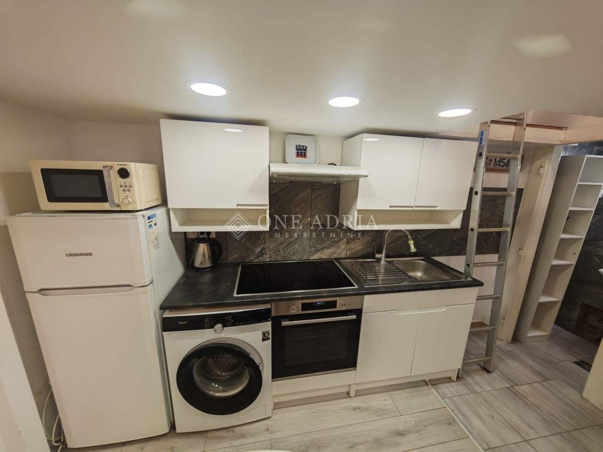 Locale commerciale ZAGREB, 68.000 €