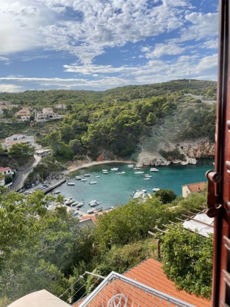 VRBNIK