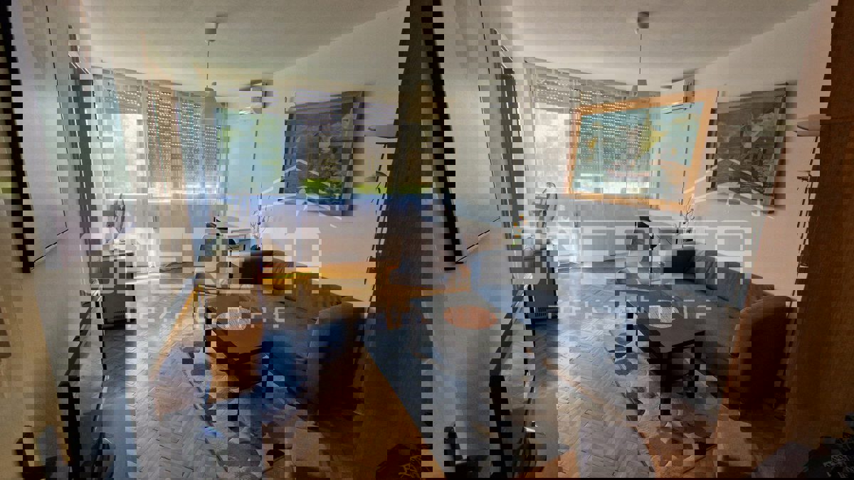 Квартира ŠIBENIK, 250.000 €