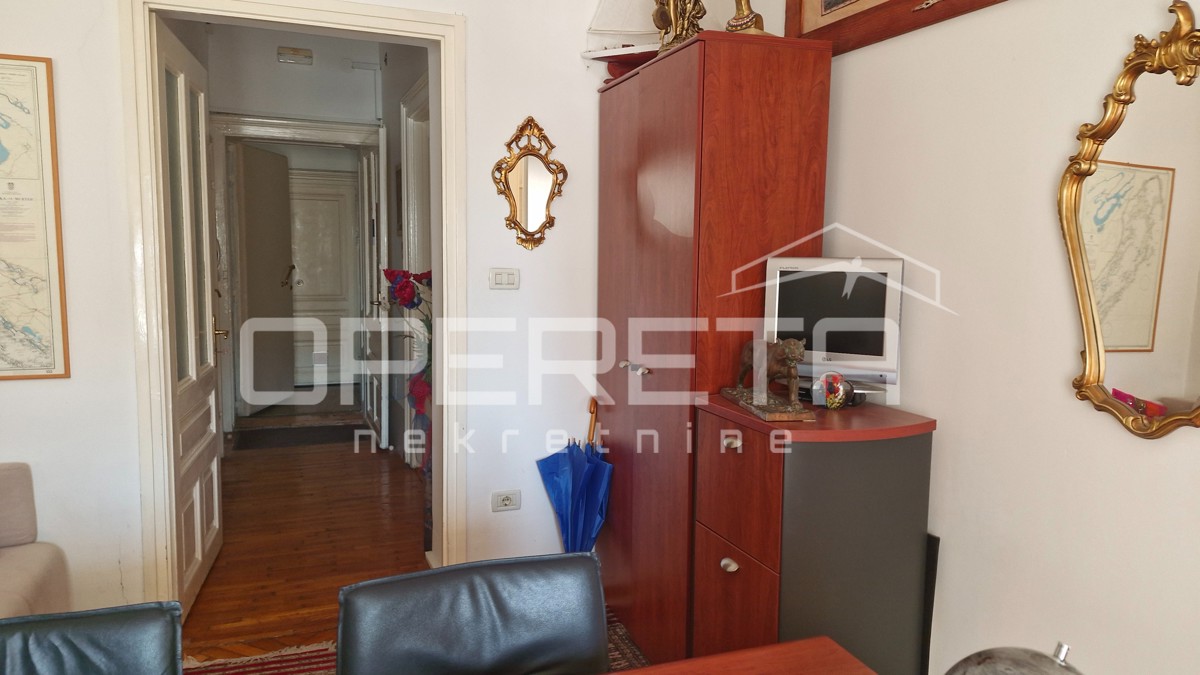 Opatija, Strogo Središče – Stanovanje v Pritličju s Teraso, Idealno za Bivanje ali Oddajo – 3