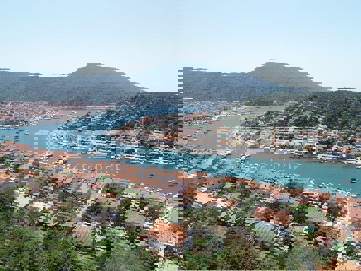 VELA LUKA