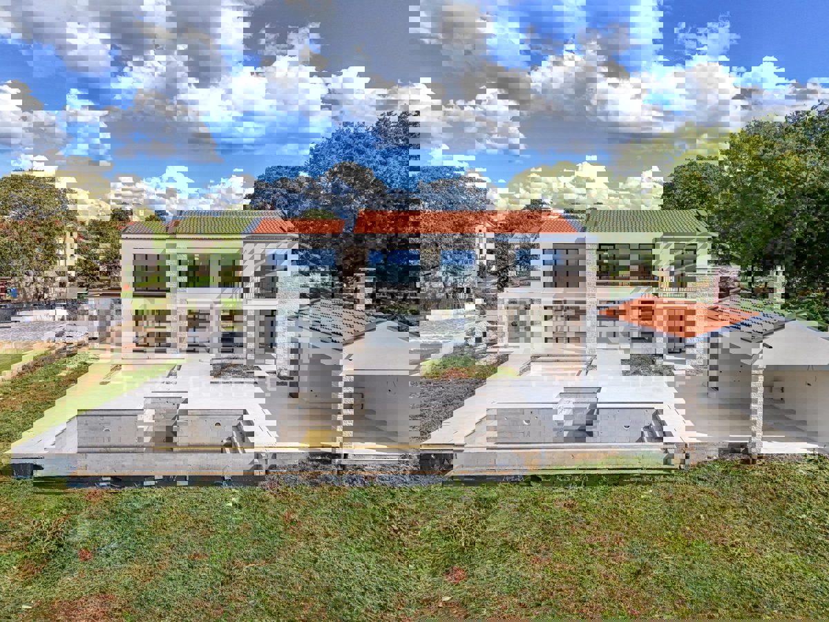 SVETI LOVREČ PAZENATIČKI