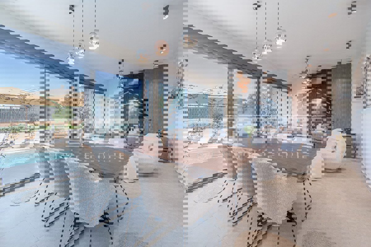 SVETI LOVREČ PAZENATIČKI