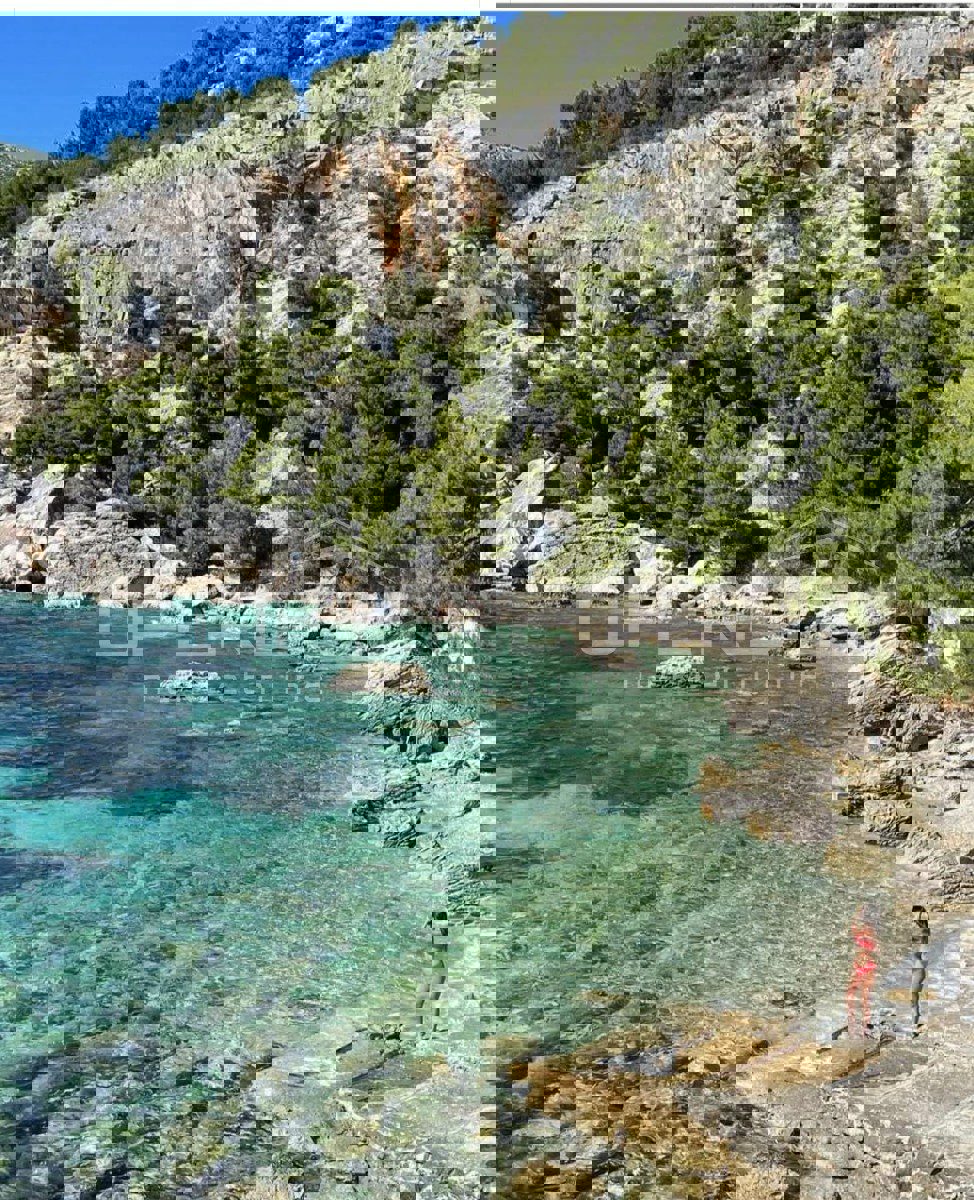HVAR