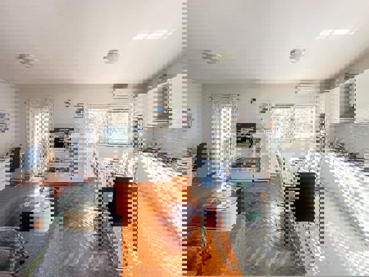 Appartamento VODICE, 380.000 €