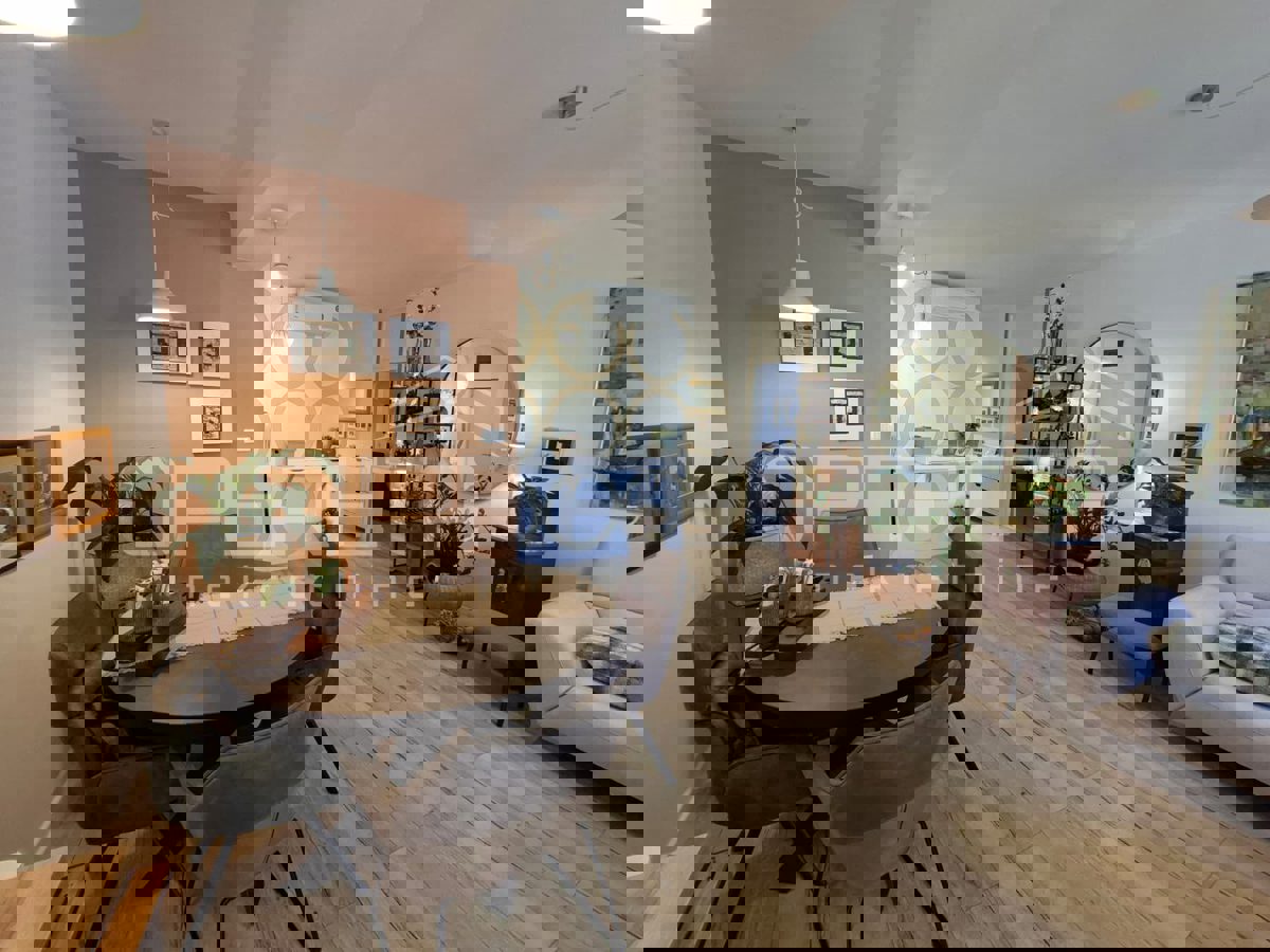 Appartamento SPLIT, 438.000 €