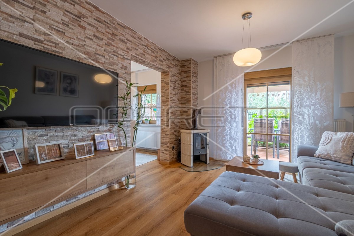 Istrien, Pula - Nova Veruda, Haus mit drei Wohnungen in toller Lage – 3