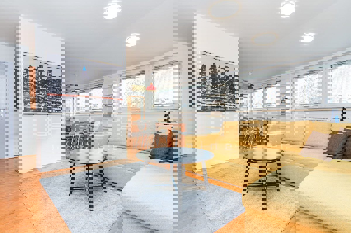 Appartamento ZAGREB, 1.100 €