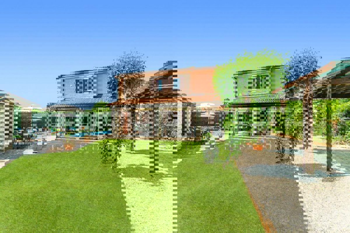 Дом SVETVINČENAT, 3.000 €