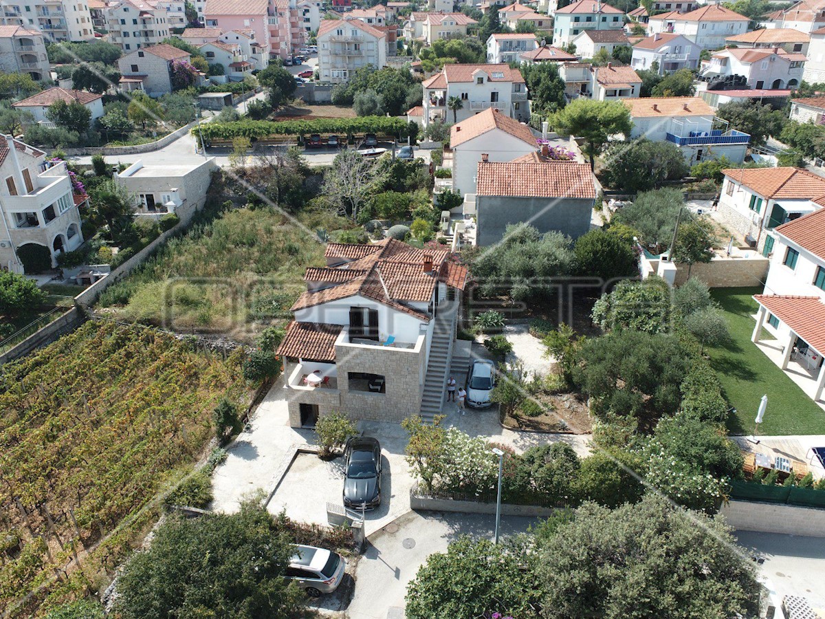 BRAČ