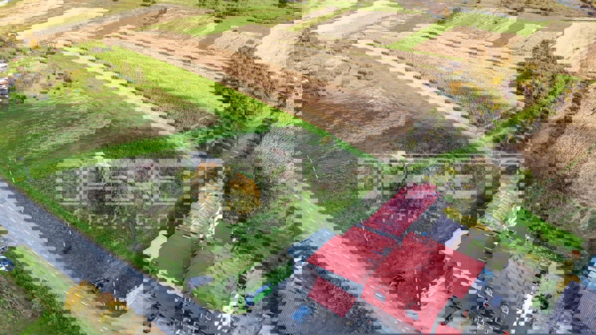 Terreno OZALJ, 268.999 €