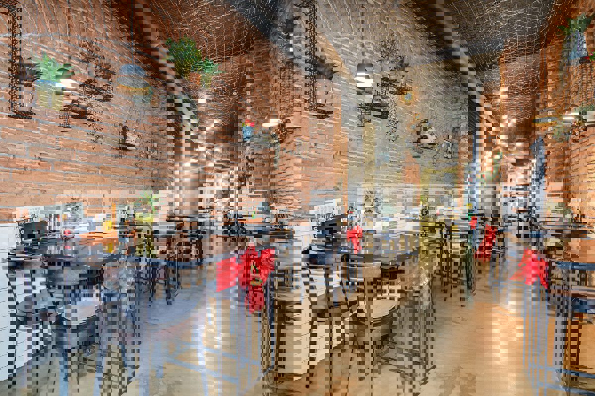 Locale commerciale ZAGREB, 350.000 €