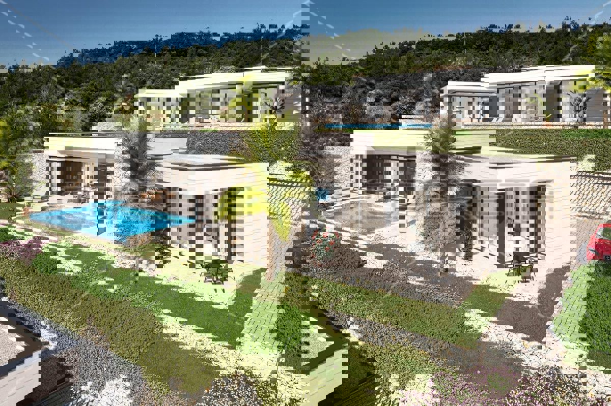 POSEDARJE