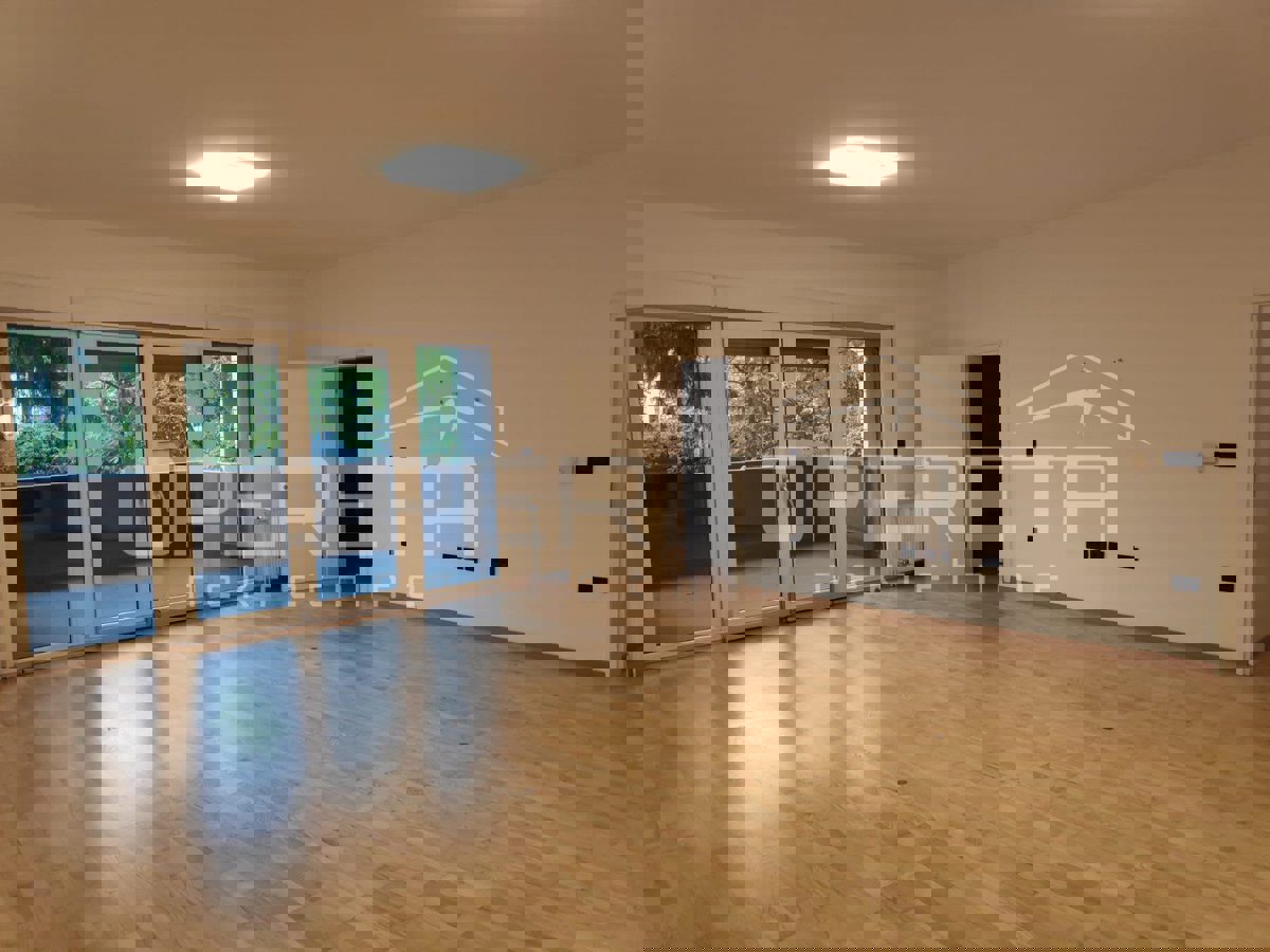 Appartamento VARAŽDIN, 1.125 €