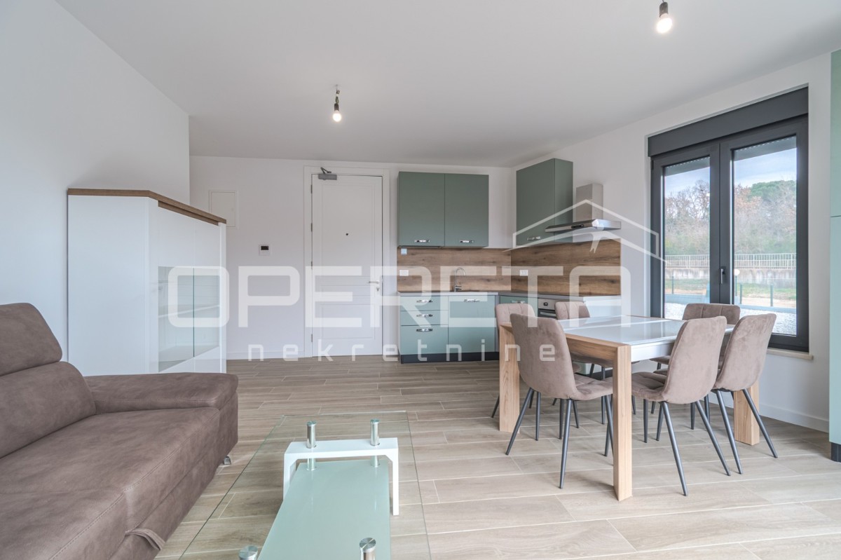 Prodaja, Stan, Poreč, Poreč, 2s, 70m2