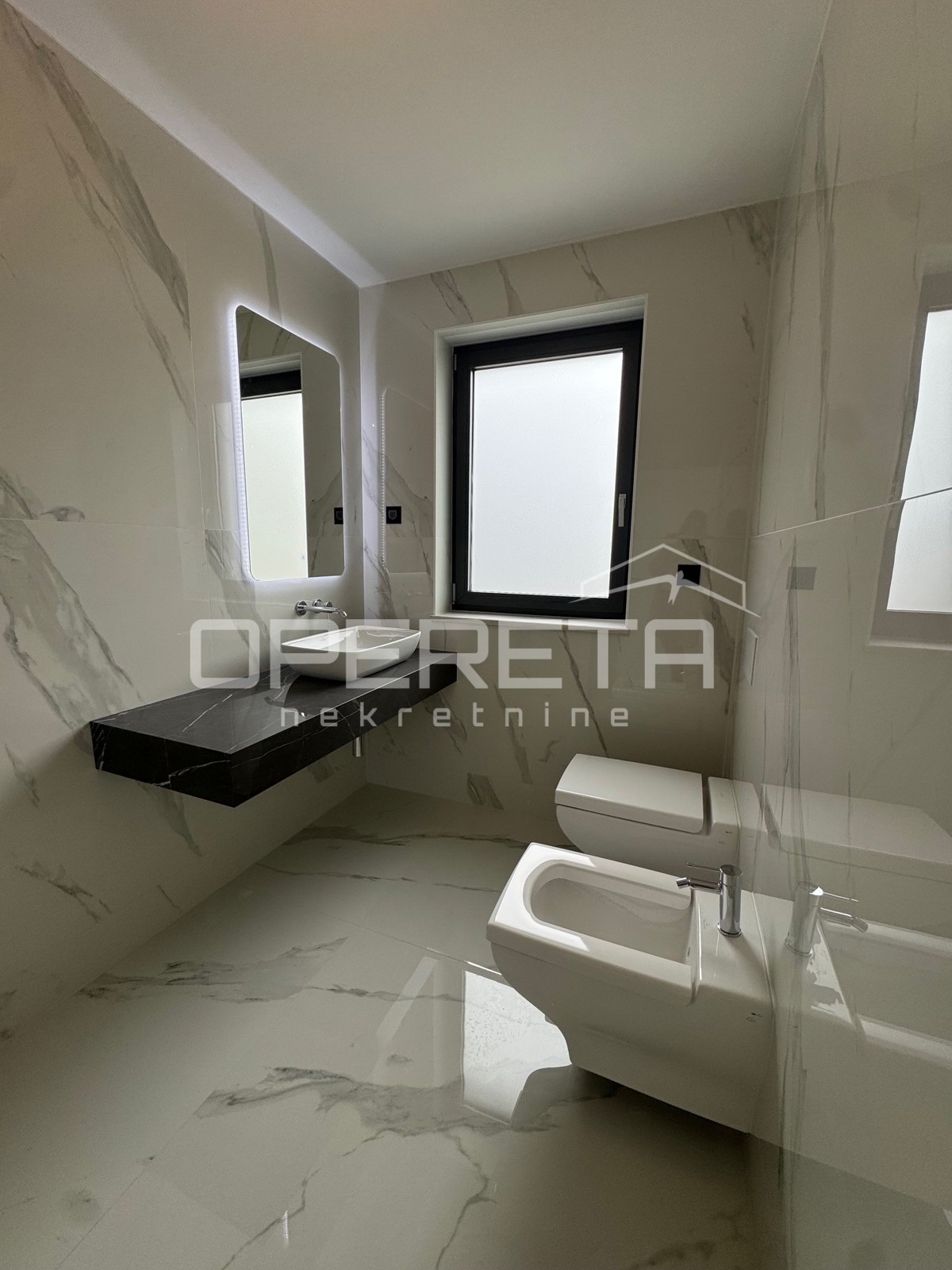 Exklusive Maisonette mit Meerblick und Privatgarten – Neubau mit Stil – 3