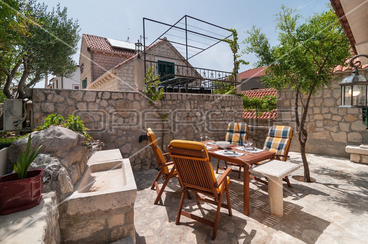 OMIŠ