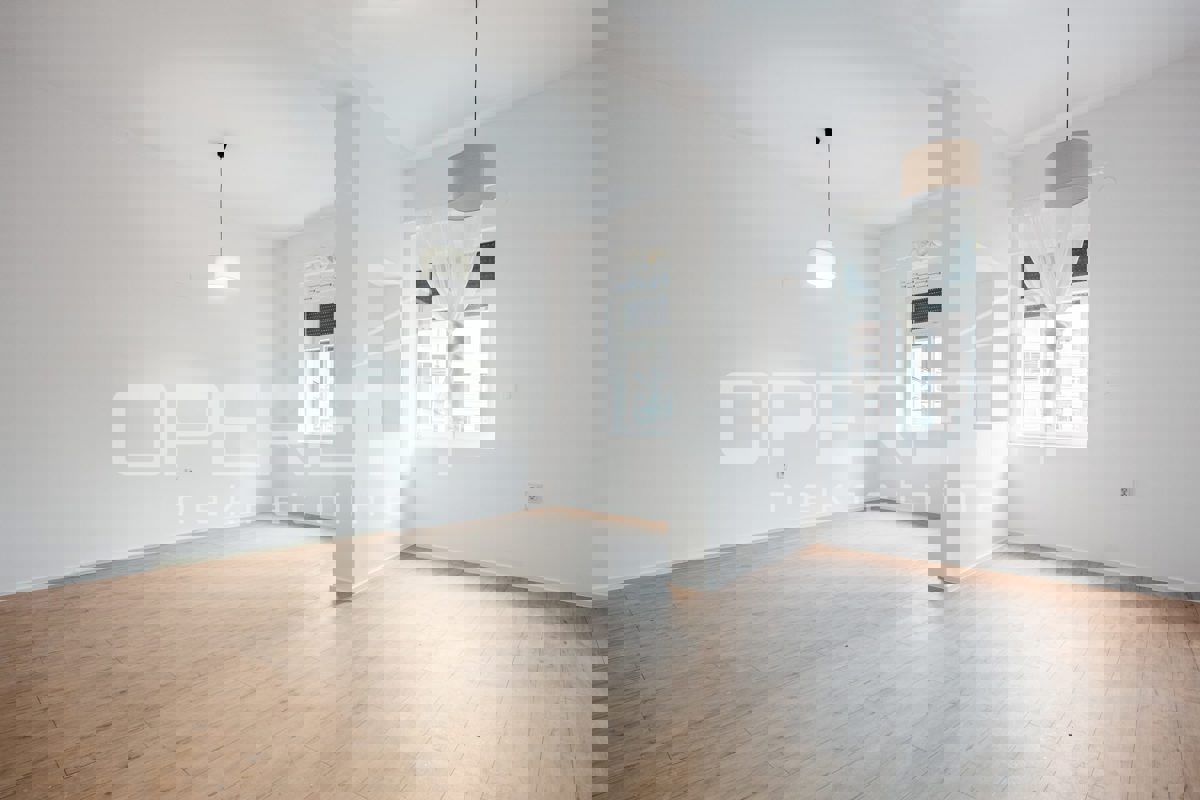 Коммерческая площадь ZAGREB, 1.700 €