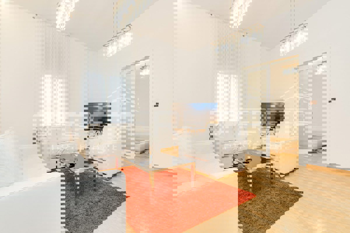 Appartamento ZAGREB, 1.800 €