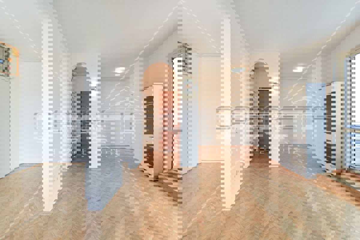 Appartamento ZAGREB, 350.000 €