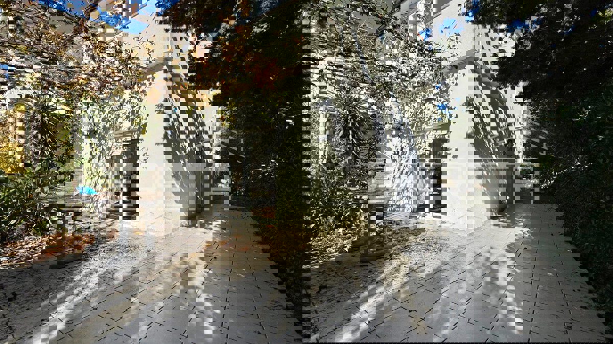 Квартира NOVALJA, 239.000 €