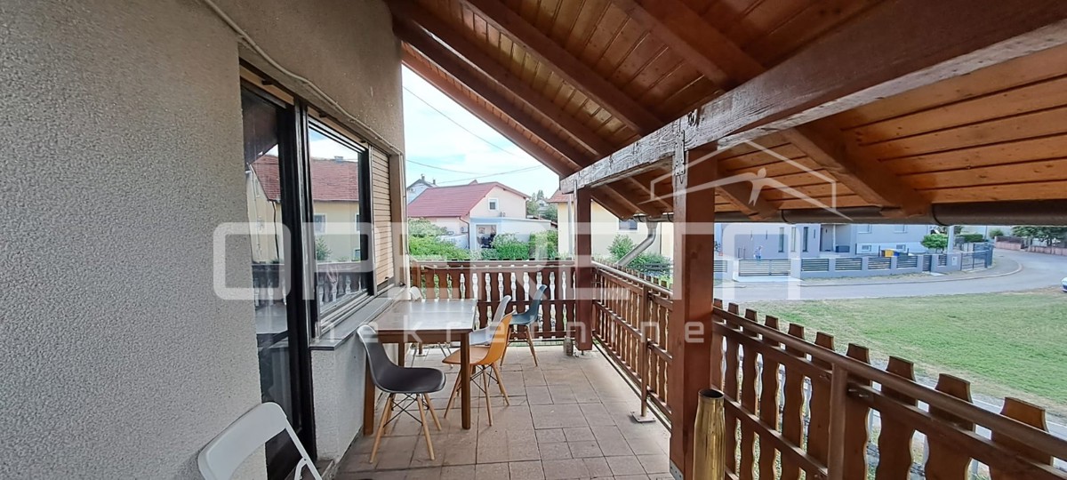 VELIKA GORICA –strogi centar, KUĆA S DVA ODVOJENA STANA ILI JEDNA CJELINA – 3