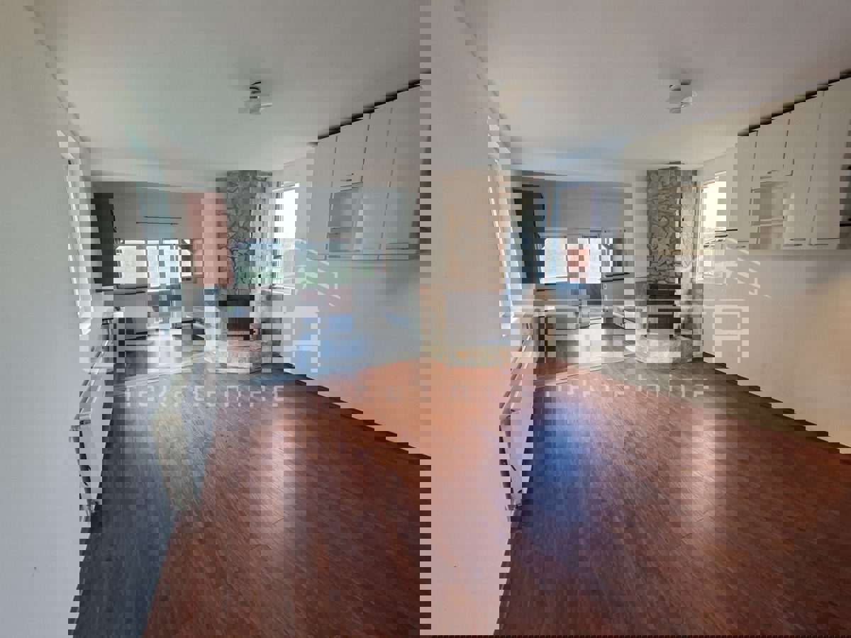 Casa LASINJA, 61.000 €