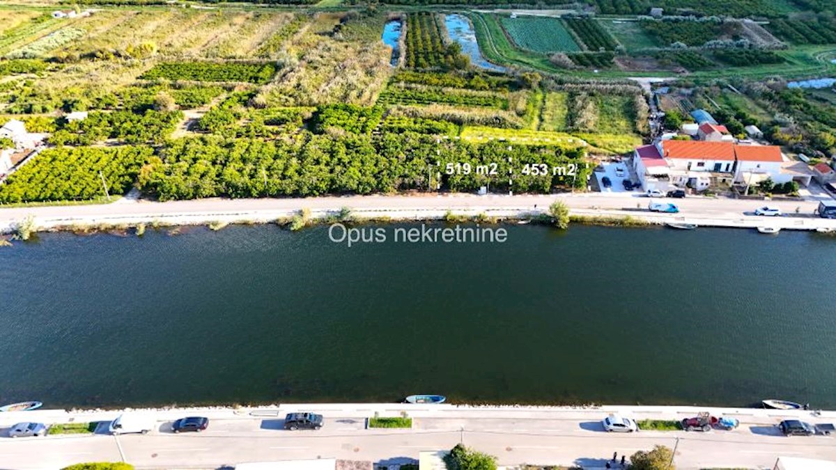 VLAKA